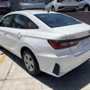 TOYOTA YARIS Arriba 4