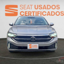 VOLKSWAGEN JETTA Atrás 22