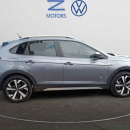 VOLKSWAGEN NIVUS Lateral derecho 16