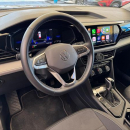 VOLKSWAGEN TAOS Atrás 17