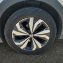 VOLKSWAGEN T-CROSS Atrás 27