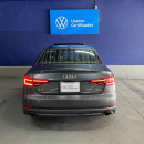 AUDI A4 Lateral izquierdo 37