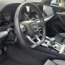 AUDI Q5 Interior 27