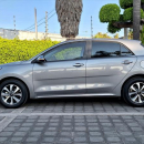 KIA RIO Atrás 17