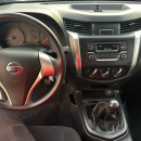 NISSAN NP300 Lateral derecho 10