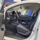 MITSUBISHI L200 Interior 10