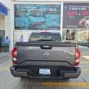 NISSAN FRONTIER Interior 6