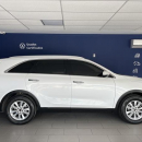 KIA SORENTO Atrás 2
