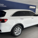 KIA SORENTO Interior 17