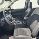 VOLKSWAGEN AMAROK Interior 7