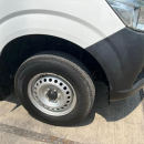 NISSAN NP300 Lateral derecho 10