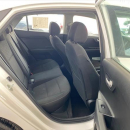 KIA RIO Atrás 14