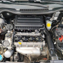 VOLKSWAGEN POLO Interior 16