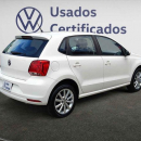 VOLKSWAGEN POLO Interior 5