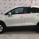 CHEVROLET TRAX Atrás 28