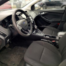 FORD FOCUS Arriba 61