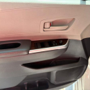 TOYOTA SIENNA Frente 9
