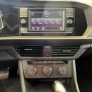 VOLKSWAGEN JETTA Atrás 14