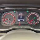 VOLKSWAGEN JETTA Arriba 15