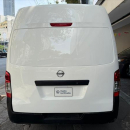 NISSAN URVAN Atrás 4