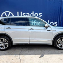 VOLKSWAGEN TIGUAN Interior 4