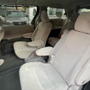 TOYOTA SIENNA Lateral izquierdo 23