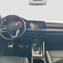 VOLKSWAGEN GOLF Interior 25