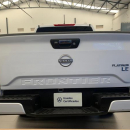 NISSAN FRONTIER Lateral izquierdo 4