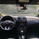 RENAULT LOGAN Atrás 12