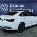 VOLKSWAGEN JETTA Frente 9
