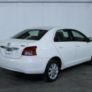 TOYOTA YARIS Frente 9
