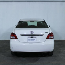 TOYOTA YARIS Frente 11