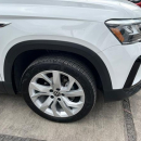 VOLKSWAGEN TAOS Arriba 10