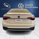 VOLKSWAGEN JETTA Arriba 4