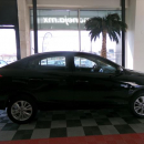 TOYOTA YARIS Lateral derecho 7
