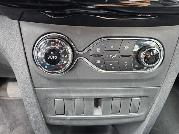RENAULT STEPWAY Asientos 14