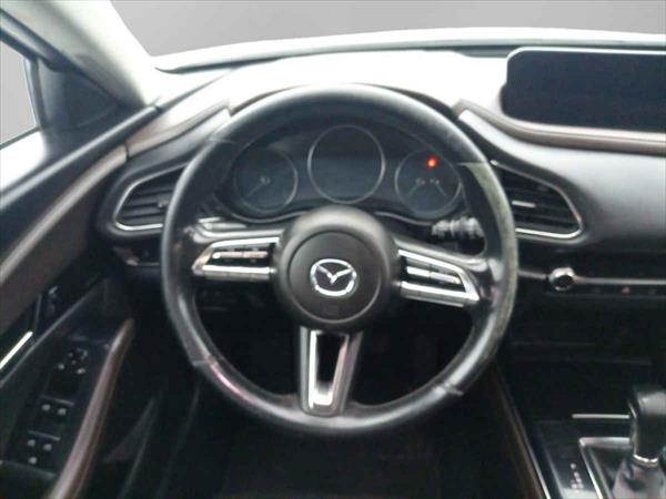 MAZDA CX-30 Lateral derecho 13