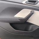 VOLKSWAGEN TAIGUN Atrás 22