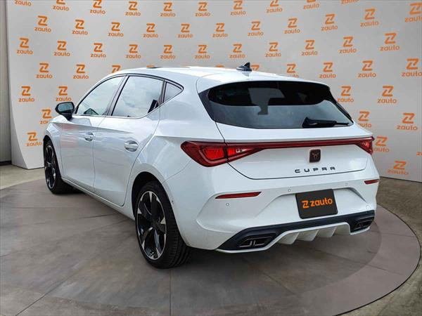 SEAT LEON Interior 3