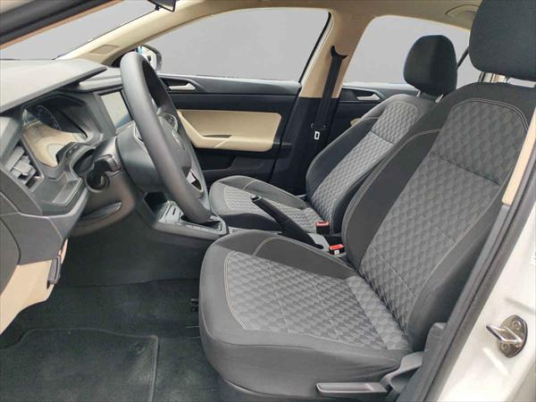 VOLKSWAGEN VIRTUS Atrás 9