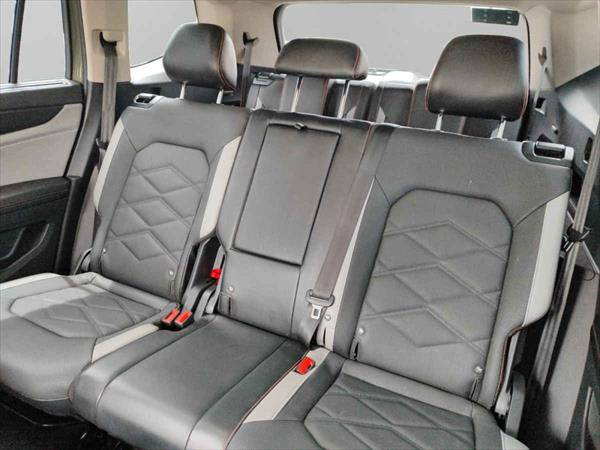 VOLKSWAGEN TERAMONT Atrás 13