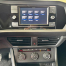 VOLKSWAGEN JETTA Arriba 14