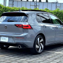 VOLKSWAGEN GOLF Interior 6