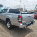 MITSUBISHI L200 Lateral izquierdo 8