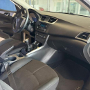 NISSAN SENTRA Lateral derecho 5