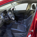 NISSAN VERSA Llantas 21