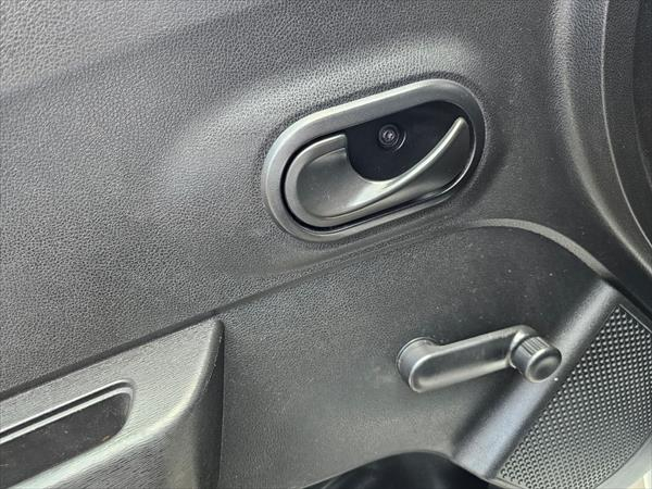 RENAULT KANGOO Frente 19