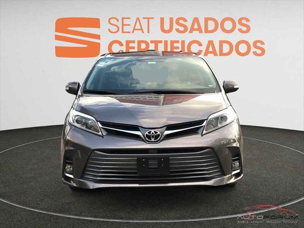 TOYOTA SIENNA Lateral izquierdo 8