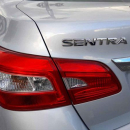 NISSAN SENTRA Interior 19