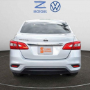 NISSAN SENTRA Arriba 4